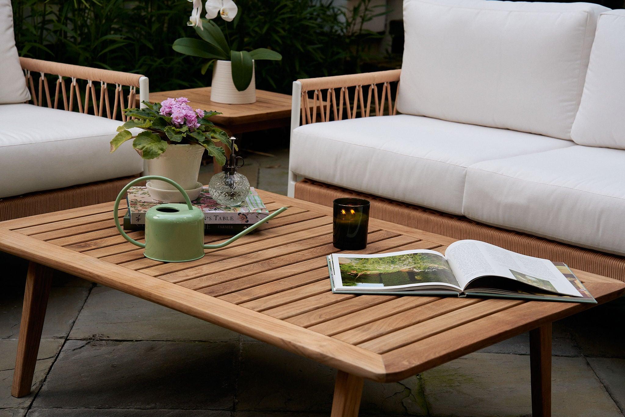 Beautiful Outdoor Furniture In White