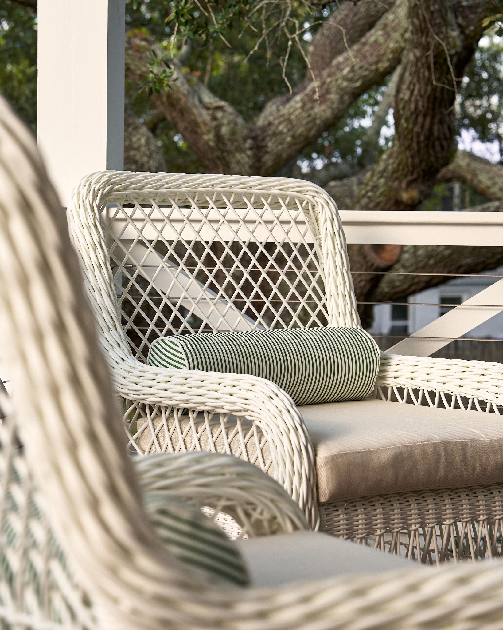 HC Luxury Outdoor Village Porch Chair