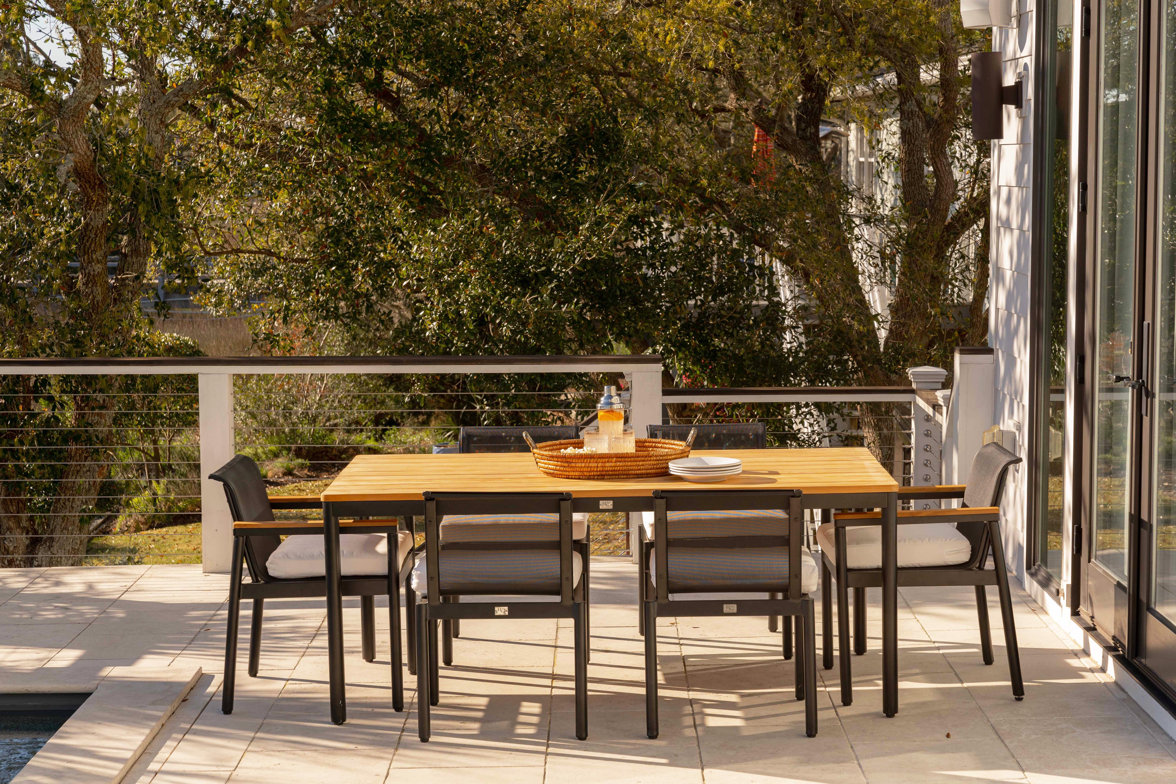 Luxury Outdoor Aluminum Dining Set