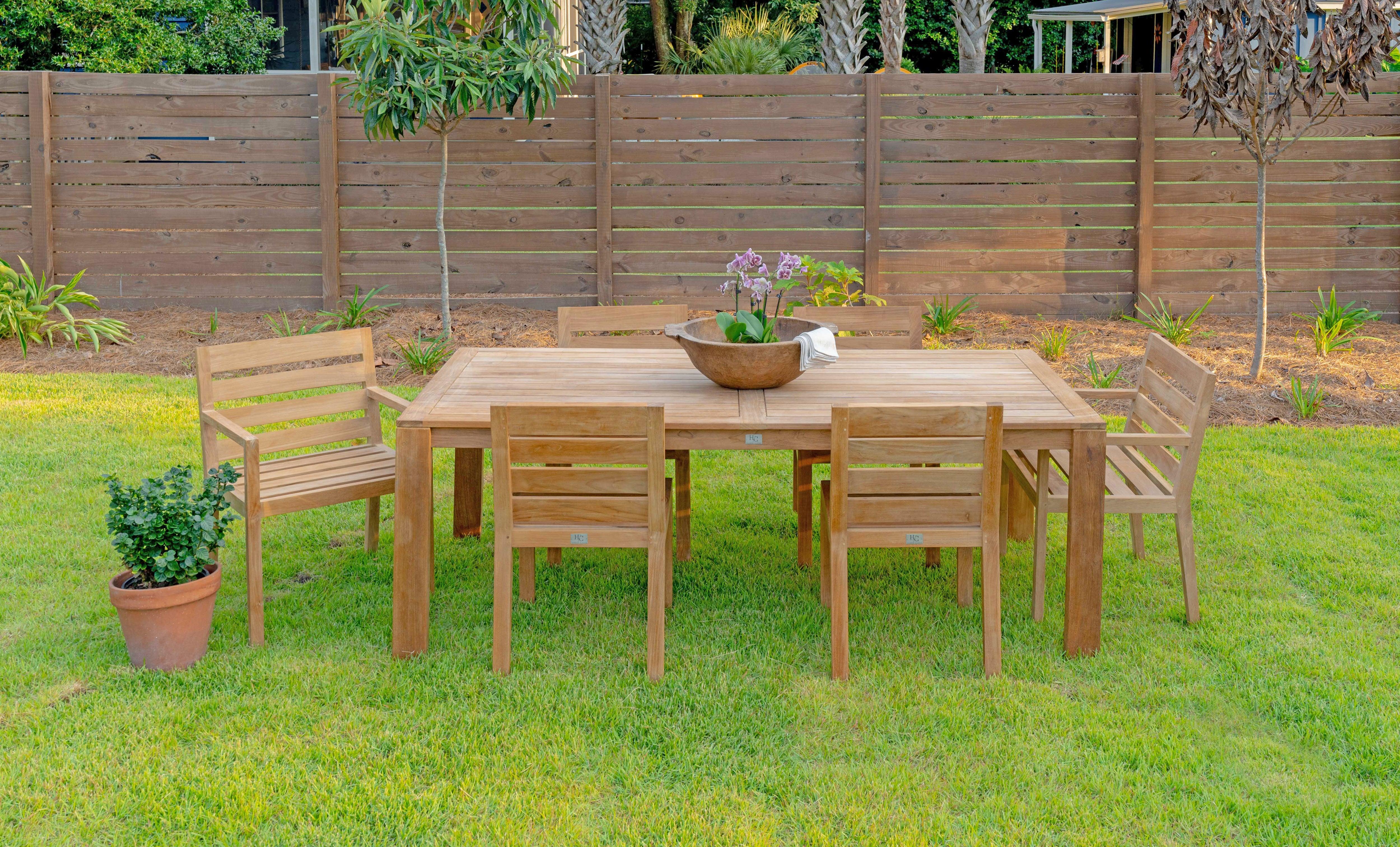 Best Looking Outdoor Patio Dining Table For Six To Eight People 